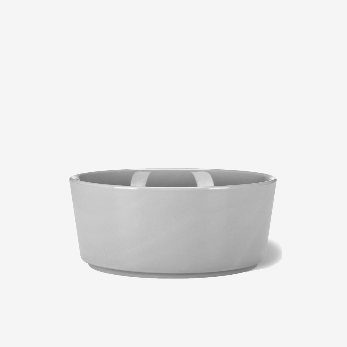 Waggo White Simple Solid Elevated Dog Bowl and Stand, 8 Cups